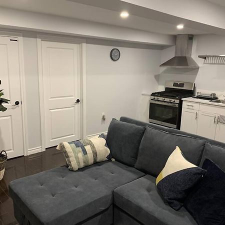 Apartamento *Cozy, Newly Renovated, Fully Equipped* Hamilton Exterior foto