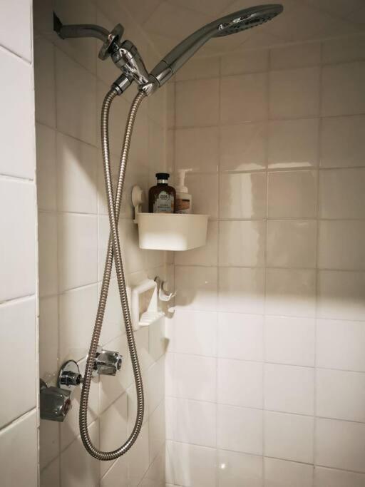Apartamento *Cozy, Newly Renovated, Fully Equipped* Hamilton Exterior foto